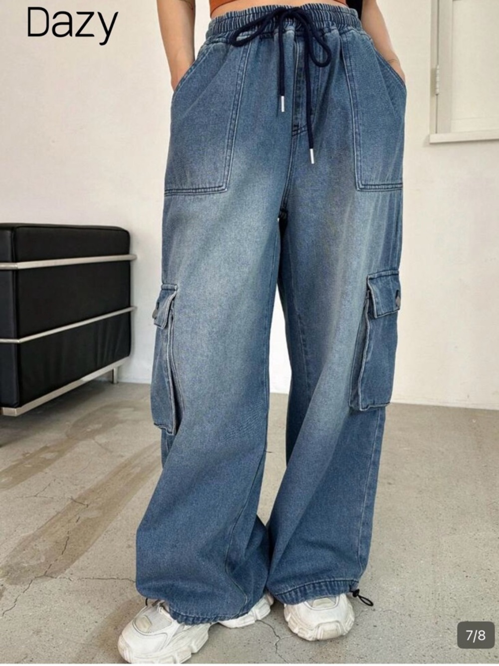 Trends
DAZY Drawstring Waist Flap
Pocket Side Cargo Pants